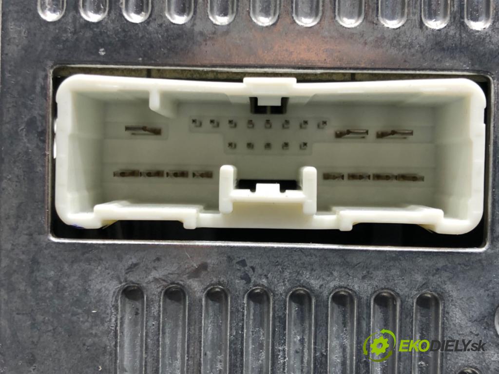 MAZDA 3 (BL) 2008 - 2014    1.6 MZR (BL14) 77 kW [105 KM] benzyna 2008 - 2014  RADIO 14799926 (Audio zariadenia)