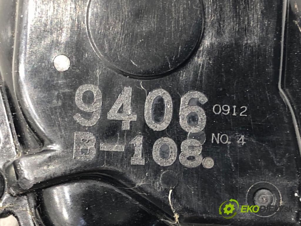 MAZDA 3 (BL) 2008 - 2014    1.6 MZR (BL14) 77 kW [105 KM] benzyna 2008 - 2014  Mechanizmus stieračov predný  (Motorčeky stieračov predné)