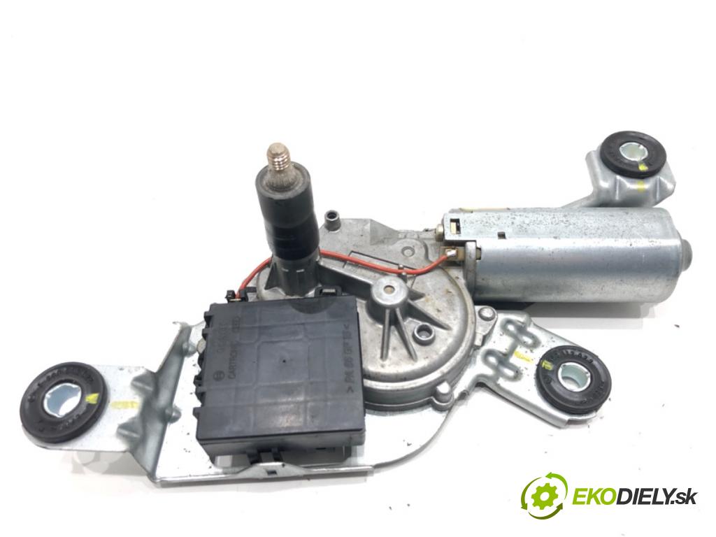 BMW X3 (E83) 2003 - 2011    2.0 d 110 kW [150 KM] olej napędowy 2004 - 2007  motor stěračů zadní část 0390201594
