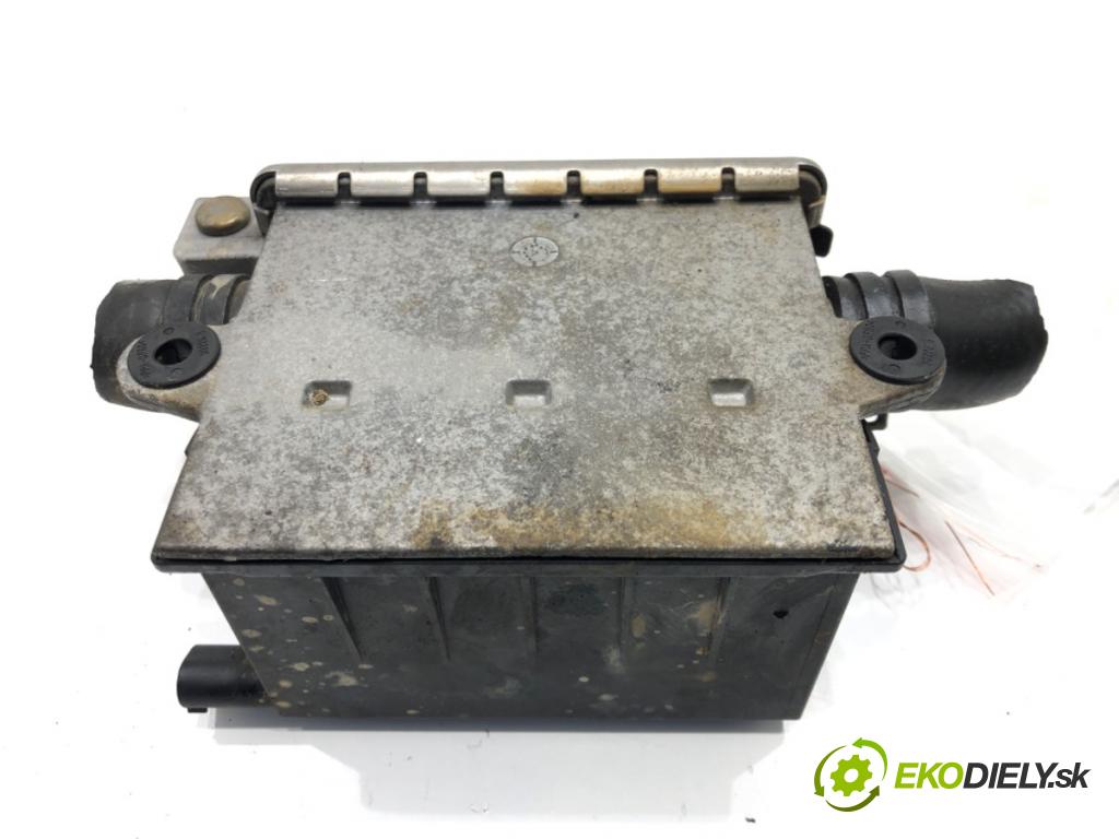 BMW X3 (E83) 2003 - 2011    2.0 d 110 kW [150 KM] olej napędowy 2004 - 2007  vody 6918806 (Ohřívání, ventilace)