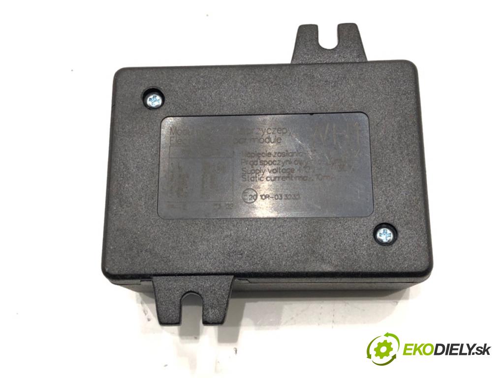 BMW X3 (E83) 2003 - 2011    2.0 d 110 kW [150 KM] olej napędowy 2004 - 2007  Modul ťažného oka WH1 (Ostatné)