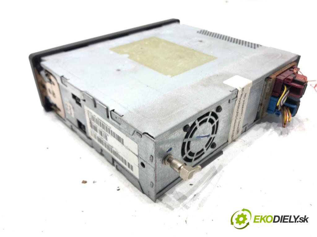 BMW X3 (E83) 2003 - 2011    2.0 d 110 kW [150 KM] olej napędowy 2004 - 2007  CZYTNIK navigace NRR200-03 (Ostatní)