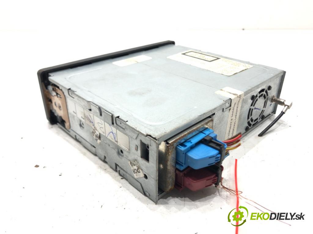 BMW X3 (E83) 2003 - 2011    2.0 d 110 kW [150 KM] olej napędowy 2004 - 2007  CZYTNIK navigace NRR200-03 (Ostatní)