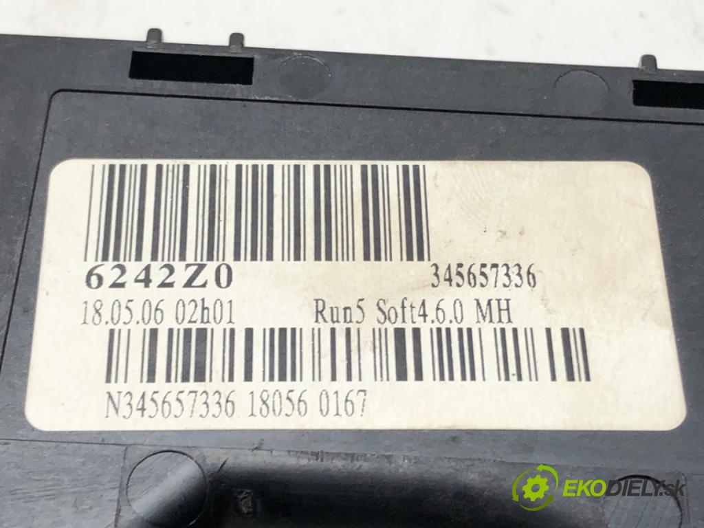 CITROEN C4 I (LC_) 2004 - 2014    1.6 HDi 80 kW [109 KM] olej napędowy 2004 - 2011  Prepínač kombinovaný 345657336 (Prepínače, spínače, tlačidlá a ovládače kúrenia)