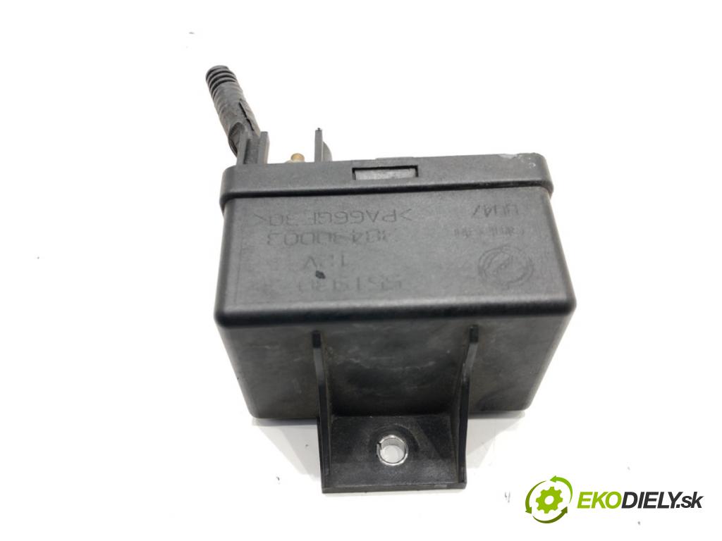 FIAT BRAVO II (198_) 2006 - 2022    1.9 D Multijet (198AXC1B) 110 kW [150 KM] olej napędowy 2007 - 2014  relé sviečok žhavenia 55193073 (Relé)