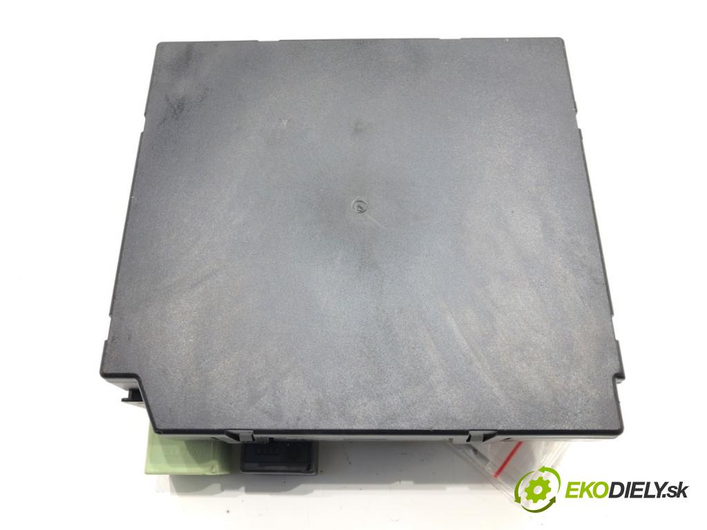 AUDI Q3 (8UB, 8UG) 2011 - 2018    2.0 TDI 130 kW [177 KM] olej napędowy 2011 - 2015  Modul komfortu 8X0907063G (Moduly komfortu)