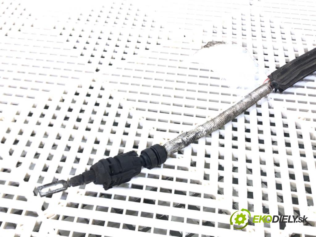 AUDI Q3 (8UB, 8UG) 2011 - 2018    2.0 TDI 130 kW [177 KM] olej napędowy 2011 - 2015  Kulisa 5N1713025D (Rýchlostné páky / kulisy)