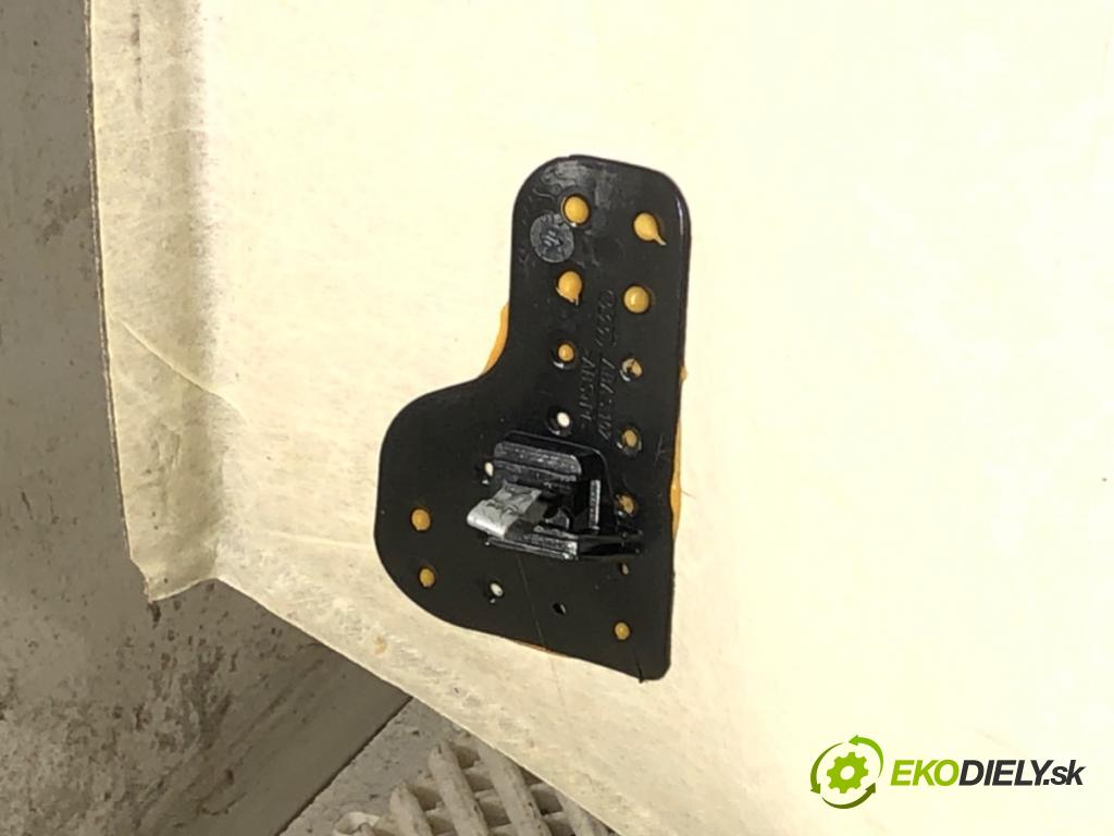 AUDI Q3 (8UB, 8UG) 2011 - 2018    2.0 TDI 130 kW [177 KM] olej napędowy 2011 - 2015  Stropný tapacír  (Stropné tapacíre)