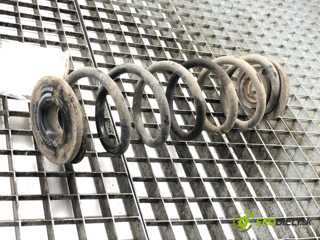 AUDI Q3 (8UB, 8UG) 2011 - 2018    2.0 TDI 130 kW [177 KM] olej napędowy 2011 - 2015  Pružina zad  (Ostatné)