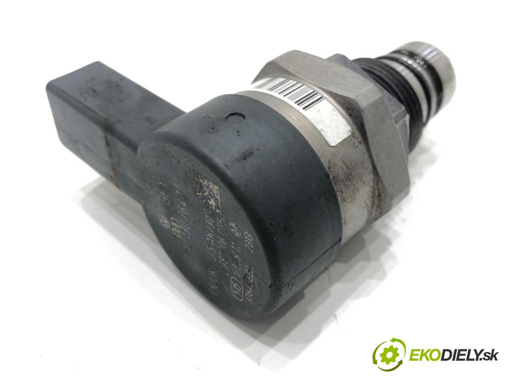 AUDI Q3 (8UB, 8UG) 2011 - 2018    2.0 TDI 130 kW [177 KM] olej napędowy 2011 - 2015  Regulátor tlaku paliva 057130764AB (Ostatné)