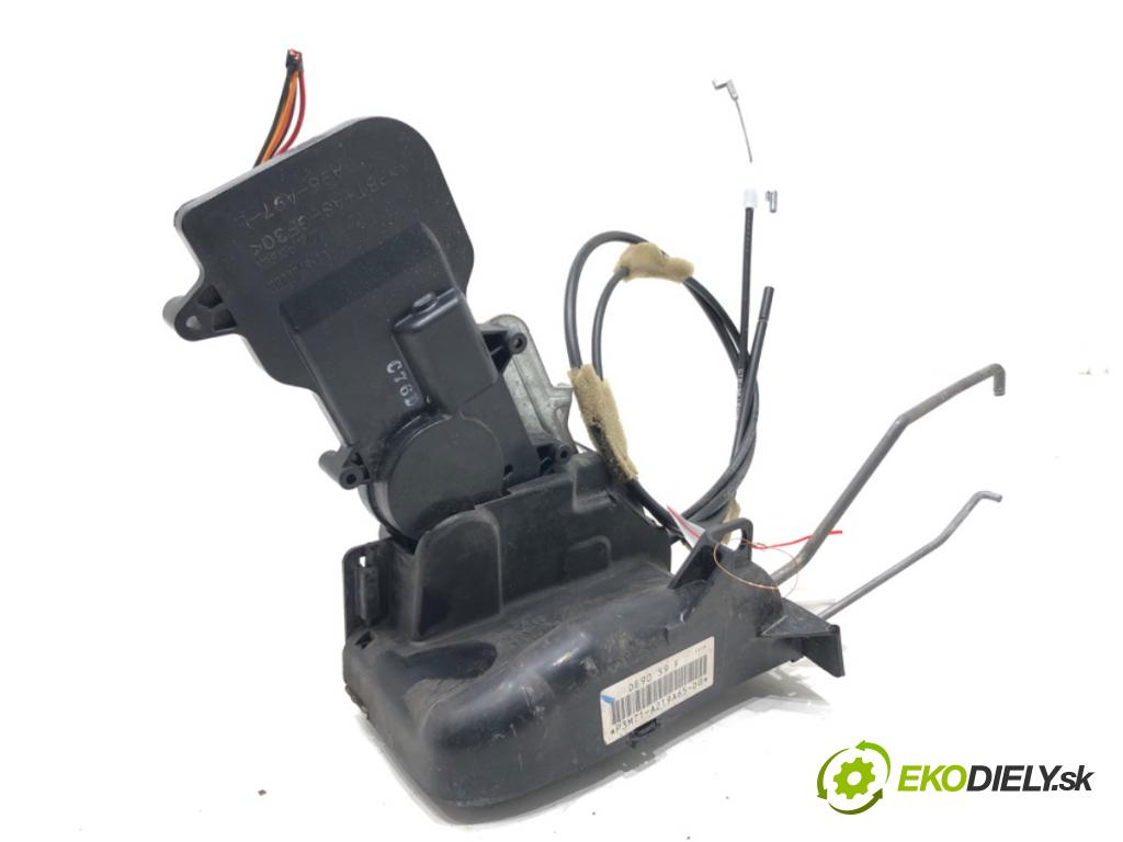MAZDA 2 (DY) 2003 - 2007    1.4 CD 50 kW [68 KM] olej napędowy 2003 - 2007  zámok dveře levý přední část 3M71-A219A65-DG