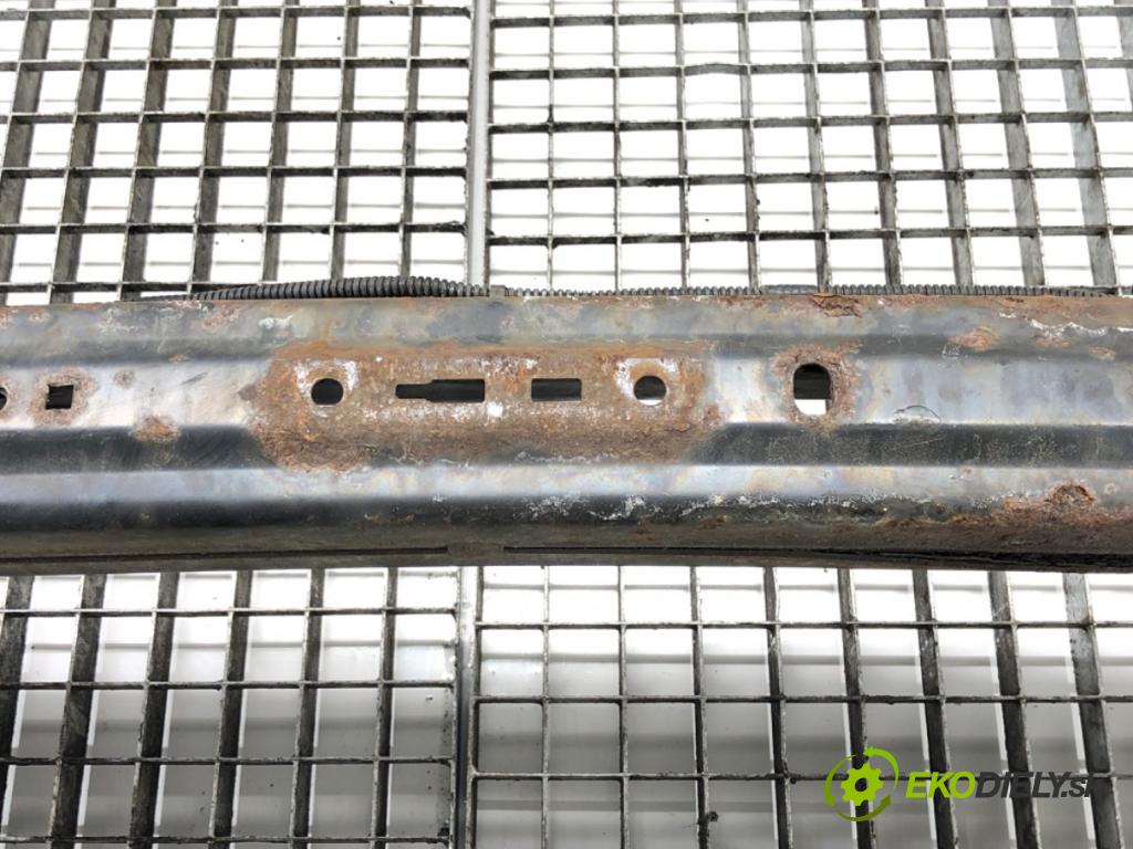 MAZDA 2 (DY) 2003 - 2007    1.4 CD 50 kW [68 KM] olej napędowy 2003 - 2007  výztuha nárazníka přední část  (Výztuhy přední)