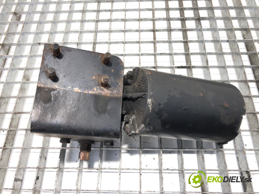 AUTOSAN H7.10.02 --- motor stěračů přední část