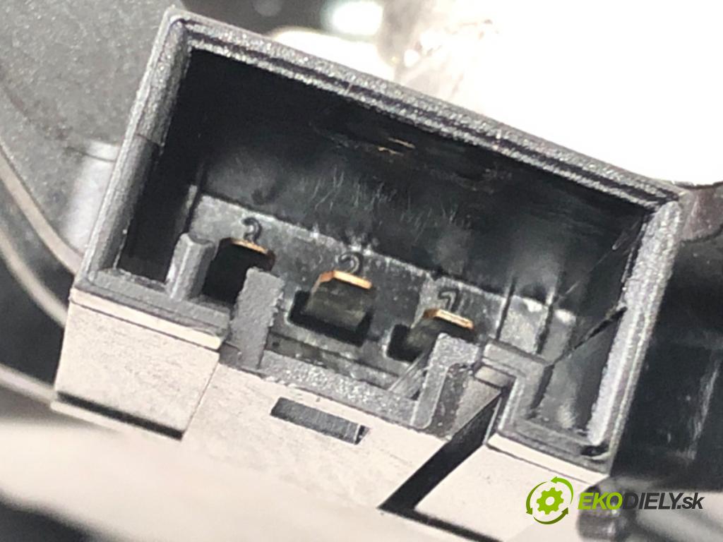BMW 3 Touring (E91) 2004 - 2012    320 d 130 kW [177 KM] olej napędowy 2007 - 2010  motor stěračů zadní část 1397220905