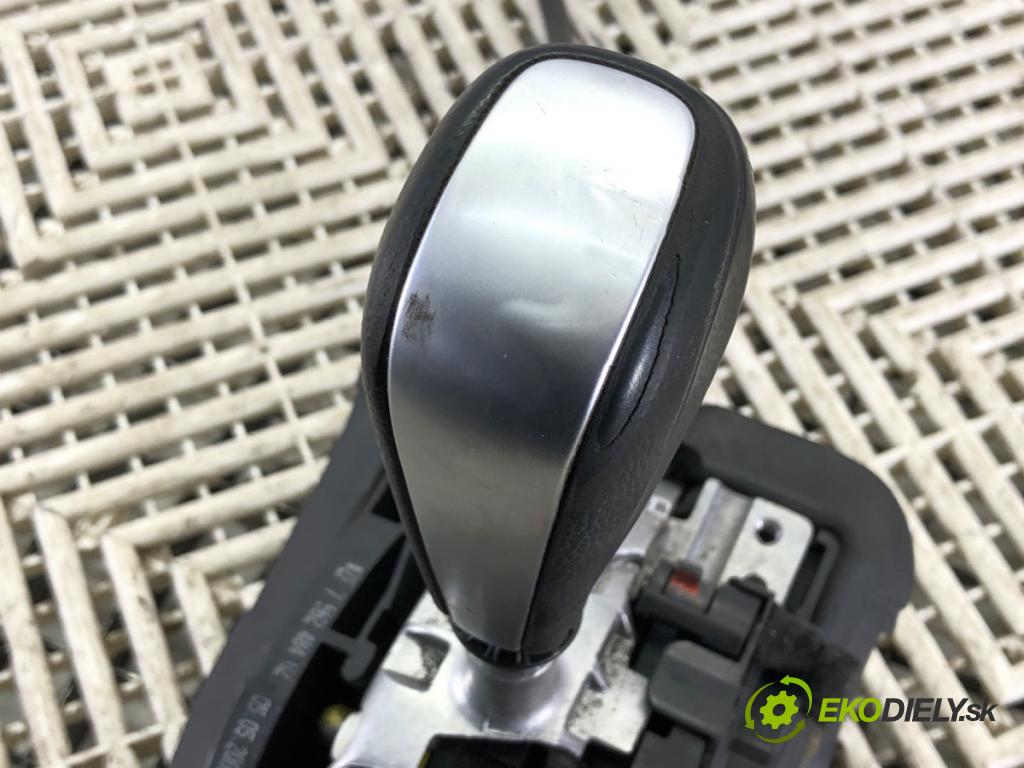 BMW 3 Touring (E91) 2004 - 2012    320 d 130 kW [177 KM] olej napędowy 2007 - 2010  Kulisa 7562484 (Rýchlostné páky / kulisy)