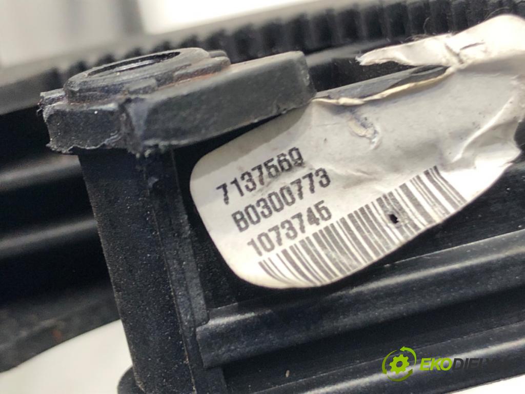 BMW 3 Touring (E91) 2004 - 2012    320 d 130 kW [177 KM] olej napędowy 2007 - 2010  Lakťová opierka 7137569 (Lakťové opierky)