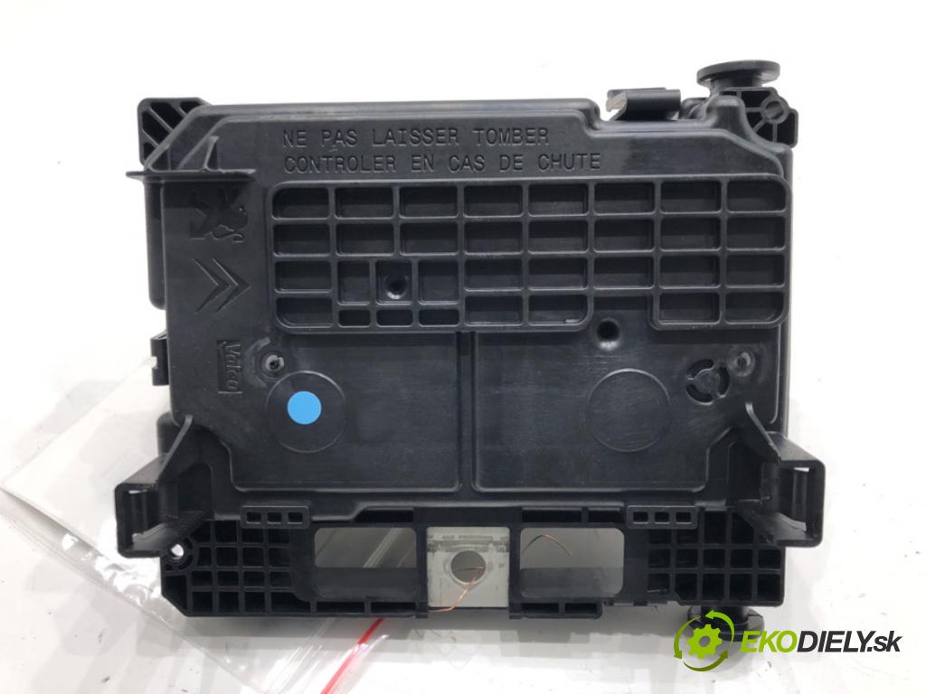 CITROEN C3 II (SC_) 2009 - 2022    1.4 54 kW [73 KM] benzyna 2009 - 2016  Modul BSM 9667199780 (Ostatné)