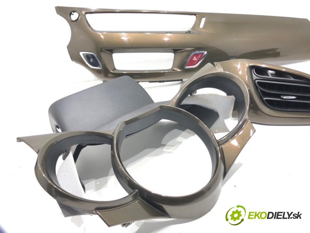 CITROEN C3 II (SC_) 2009 - 2022    1.4 54 kW [73 KM] benzyna 2009 - 2016  lišty kryt 9686363077 (Lišty)