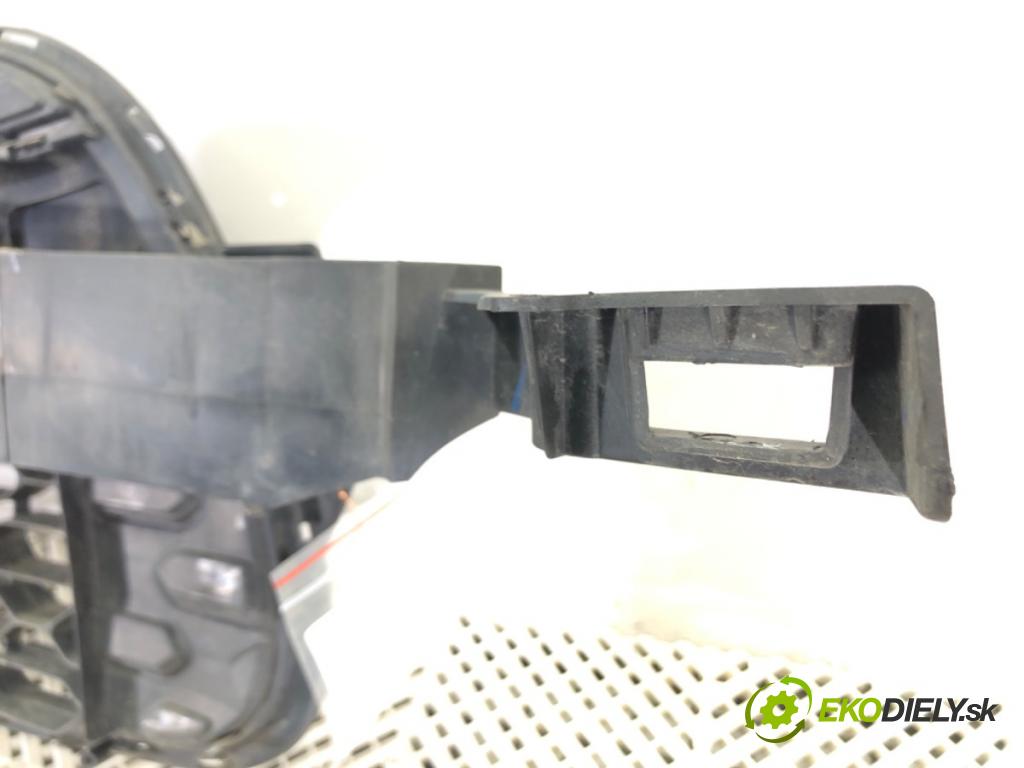 CITROEN C3 II (SC_) 2009 - 2022    1.4 54 kW [73 KM] benzyna 2009 - 2016  mřížka maska 9685359677 (Mřížky (masky) chladičů)