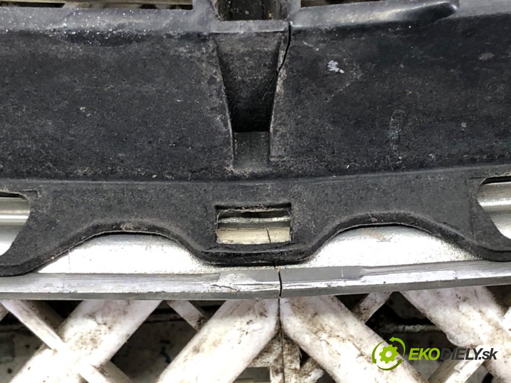 MERCEDES-BENZ CLK (C208) 1997 - 2003    200 (208.335) 100 kW [136 KM] benzyna 1997 - 2002  mřížka maska 771500002 (Mřížky (masky) chladičů)