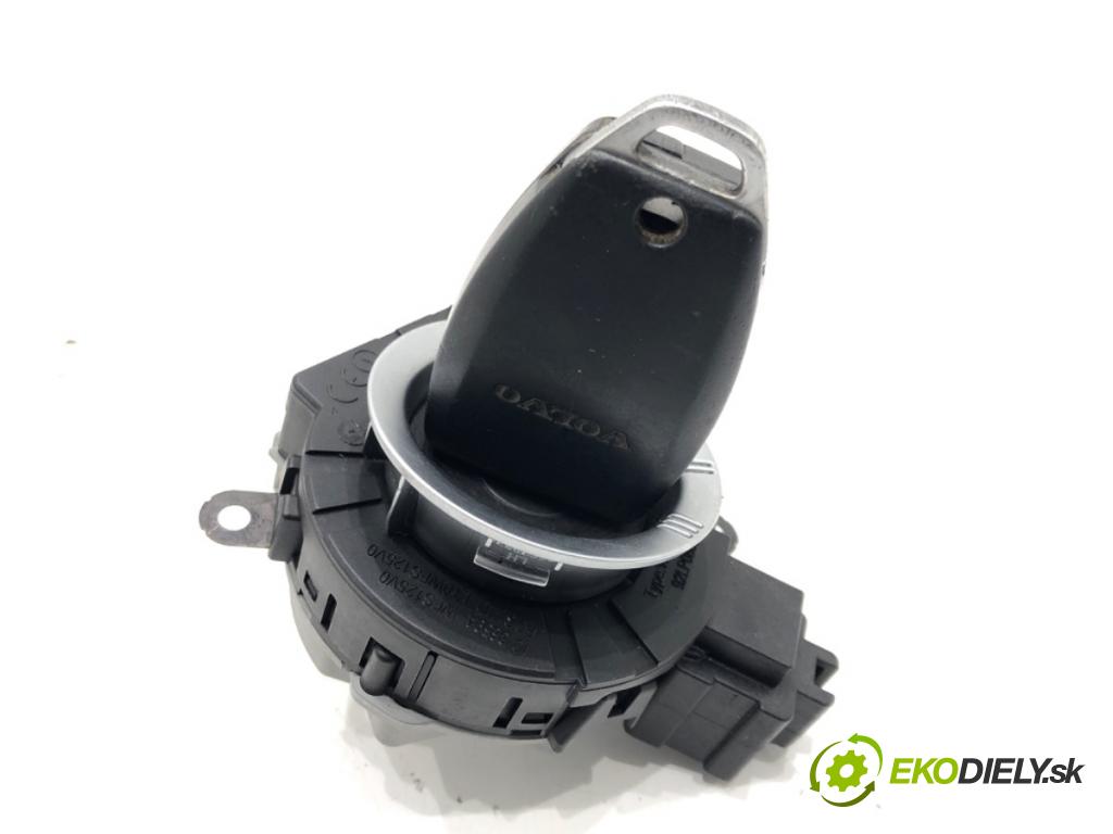 VOLVO V50 (545) 2003 - 2012    2.0 D 100 kW [136 KM] olej napędowy 2004 - 2010  spinačka 31252481 (Spínacie skrinky a kľúče)