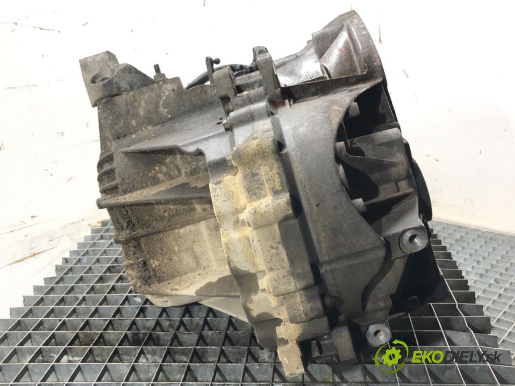 VOLVO V50 (545) 2003 - 2012    2.0 D 100 kW [136 KM] olej napędowy 2004 - 2010  Prevodovka 3S7R-7F096-DC (Prevodovky)