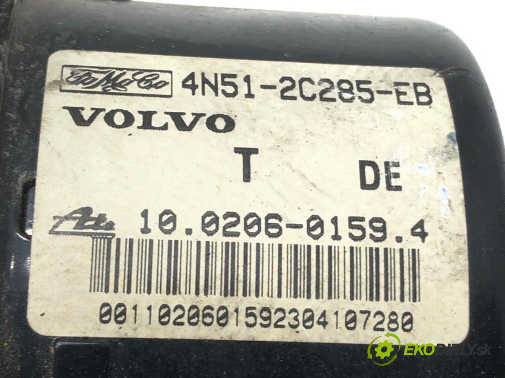 VOLVO V50 (545) 2003 - 2012    2.0 D 100 kW [136 KM] olej napędowy 2004 - 2010  Pumpa ABS 30672504 (Pumpy ABS)