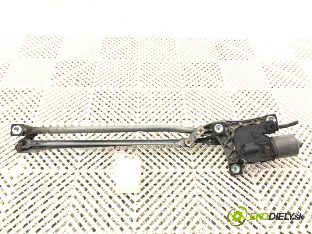 VOLVO V50 (545) 2003 - 2012    2.0 D 100 kW [136 KM] olej napędowy 2004 - 2010  Mechanizmus stieračov predný 30699344 (Motorčeky stieračov predné)