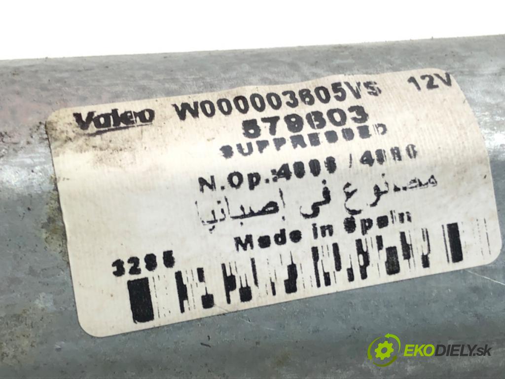 AUDI A6 C6 Avant (4F5) 2004 - 2011    3.0 TDI quattro 165 kW [225 KM] olej napędowy 2005 - 2006  motor stěračů zadní část 8E9955711E