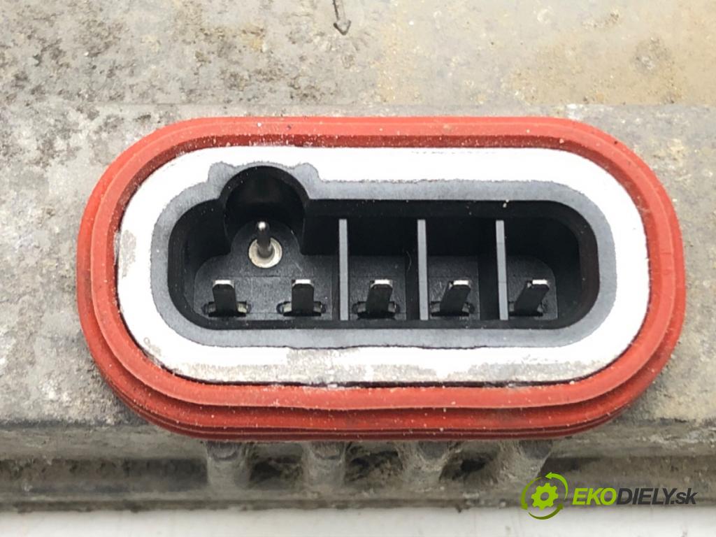 AUDI A6 C6 Avant (4F5) 2004 - 2011    3.0 TDI quattro 165 kW [225 KM] olej napędowy 2005 - 2006  Menič XENON 5DV008290 (Riadiace jednotky xenónu)