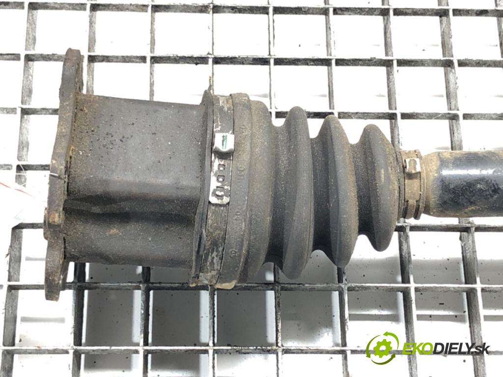 AUDI A6 C6 Avant (4F5) 2004 - 2011    3.0 TDI quattro 165 kW [225 KM] olej napędowy 2005 - 2006  Poloos pravy predný 4F0407272J