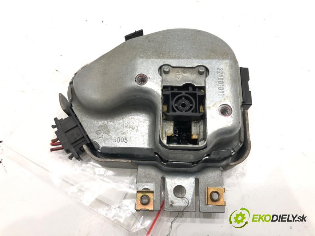 AUDI A6 C6 Avant (4F5) 2004 - 2011    3.0 TDI quattro 165 kW [225 KM] olej napędowy 2005 - 2006  blokáda volantu 4F0905852B (Ostatné)