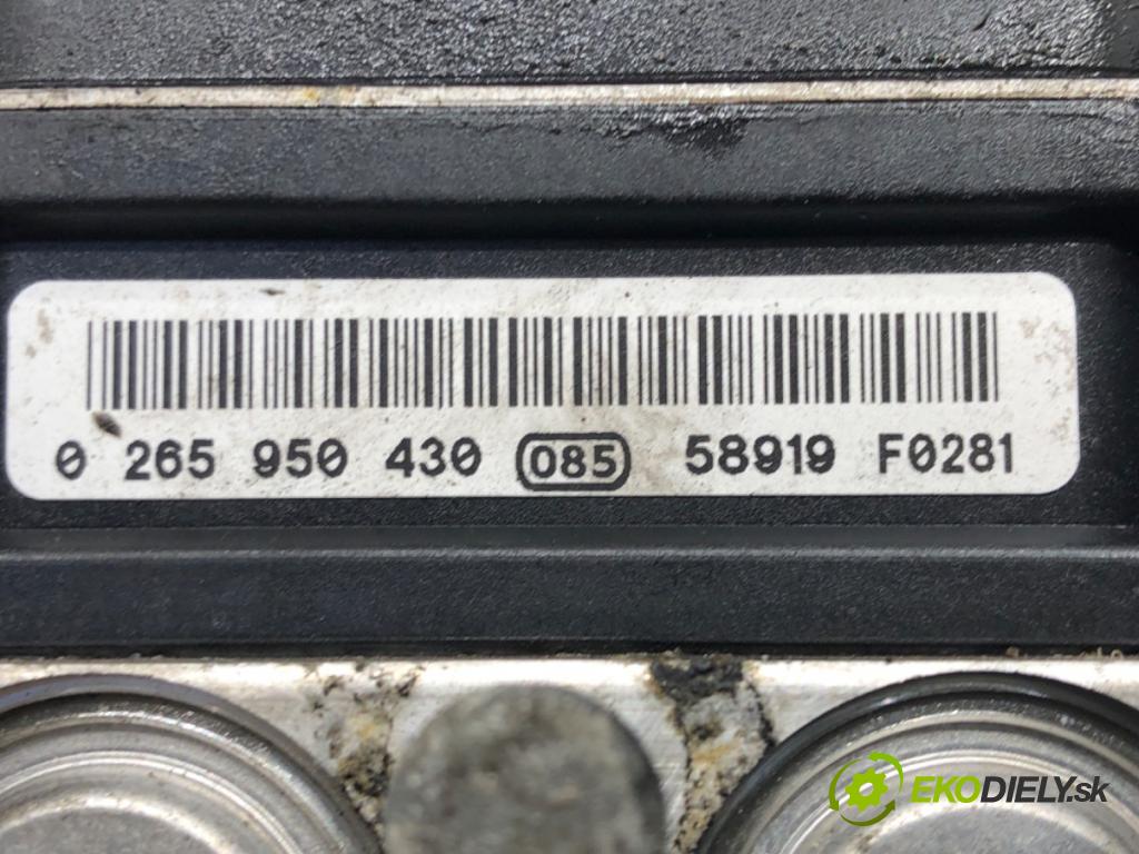 AUDI A6 C6 Avant (4F5) 2004 - 2011    3.0 TDI quattro 165 kW [225 KM] olej napędowy 2005 - 2006  Pumpa ABS 4F0910517L (Pumpy ABS)