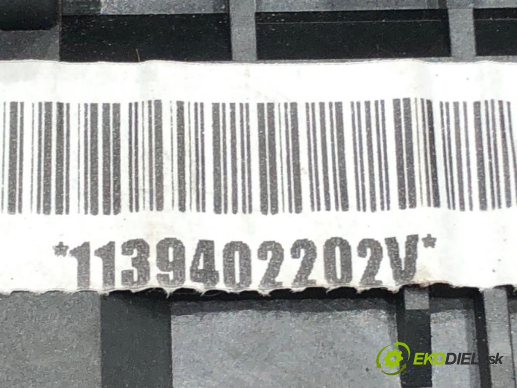 VW SCIROCCO III (137, 138) 2008 - 2017    2.0 TDI 125 kW [170 KM] olej napędowy 2009 - 2017  skříňka poistková 1K0937125D (Pojistkové skříňky)