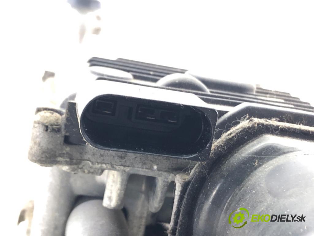 VW SCIROCCO III (137, 138) 2008 - 2017    2.0 TDI 125 kW [170 KM] olej napędowy 2009 - 2017  Mechanizmus stieračov predný 1K8955023F (Motorčeky stieračov predné)