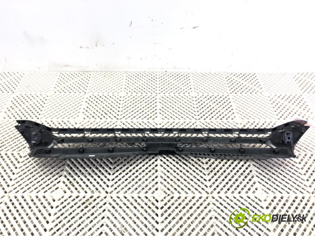 VW SCIROCCO III (137, 138) 2008 - 2017    2.0 TDI 125 kW [170 KM] olej napędowy 2009 - 2017  mřížka maska 1K8853653A (Mřížky (masky) chladičů)