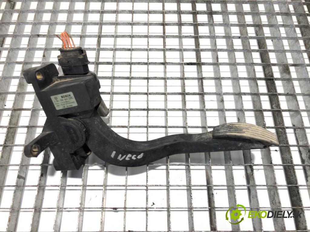 IVECO DAILY III Autobus 1999 - 2006    35 S 13, 40 C 13, 50 C 13 92 kW [125 KM] olej napędowy 1999 - 2006  Potenciometer plynu 0281002359 (Pedále)