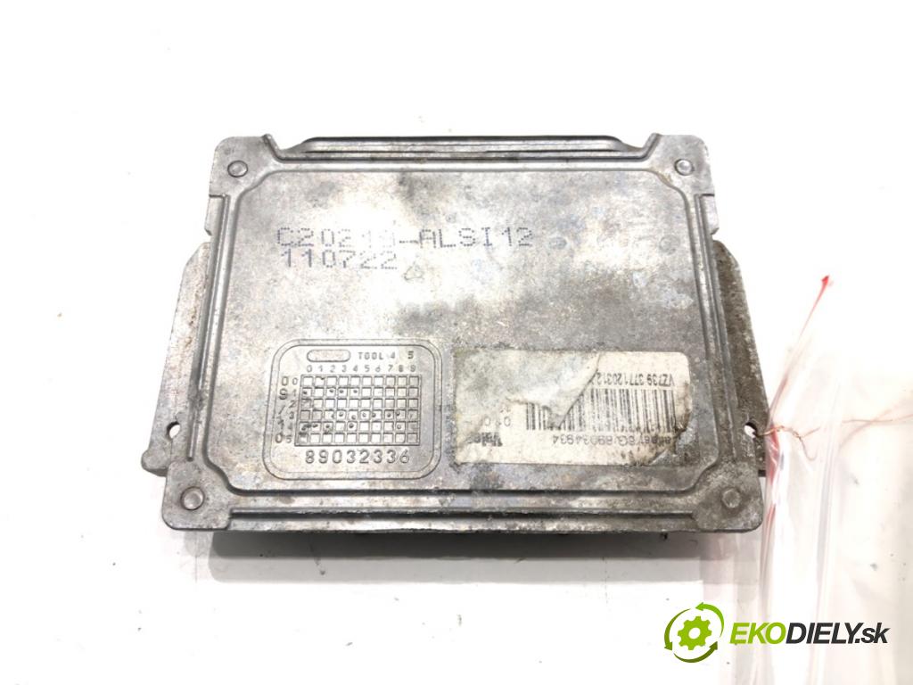 VW SCIROCCO III (137, 138) 2008 - 2017    2.0 TDI 125 kW [170 KM] olej napędowy 2009 - 2017  Menič XENON 4L0907391 (Riadiace jednotky xenónu)