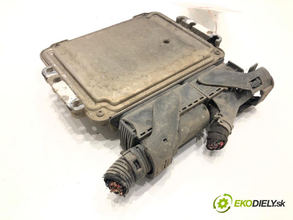 OPEL ZAFIRA B Nadwozie pełne/minivan (A05) 2005 - 2015    1.9 CDTI VAN (M75) 88 kW [120 KM] olej napędowy 2005 - 2015  riadiaca jednotka Motor 0281012710 (Riadiace jednotky)