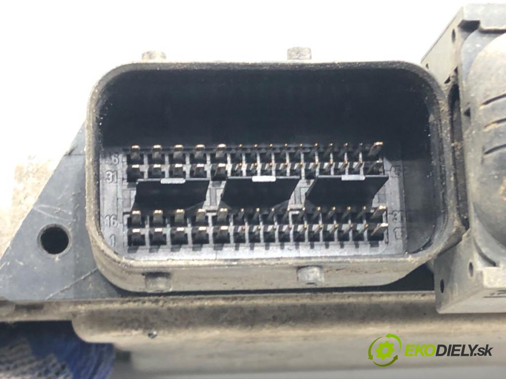 OPEL ZAFIRA B Nadwozie pełne/minivan (A05) 2005 - 2015    1.9 CDTI VAN (M75) 88 kW [120 KM] olej napędowy 2005 - 2015  riadiaca jednotka Motor 0281012710 (Riadiace jednotky)