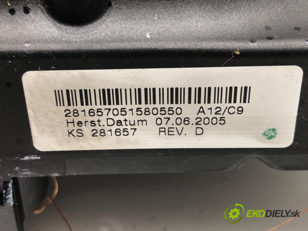 OPEL ZAFIRA B Nadwozie pełne/minivan (A05) 2005 - 2015    1.9 CDTI VAN (M75) 88 kW [120 KM] olej napędowy 2005 - 2015  Prepínač kombinovaný 13177915 (Prepínače, spínače, tlačidlá a ovládače kúrenia)