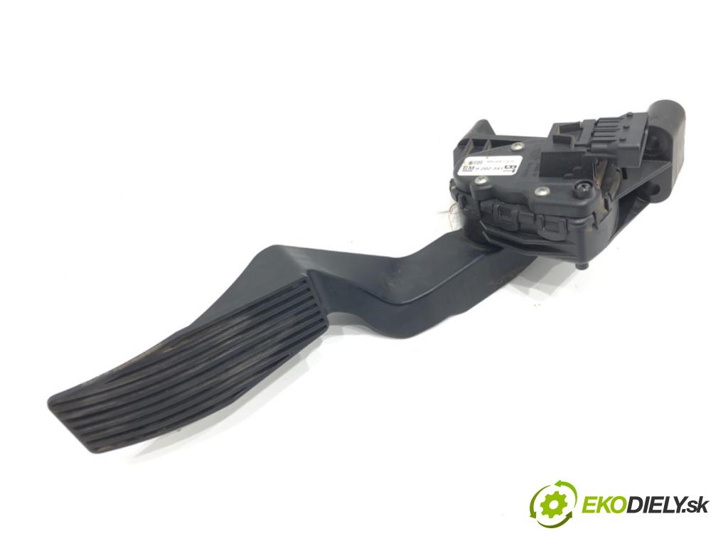 OPEL ZAFIRA B Nadwozie pełne/minivan (A05) 2005 - 2015    1.9 CDTI VAN (M75) 88 kW [120 KM] olej napędowy 2005 - 2015  Potenciometer plynu 9202341BT (Pedále)