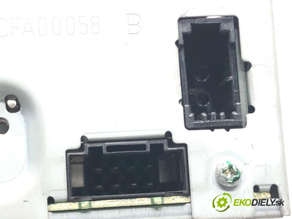 AUDI A5 (8T3) 2007 - 2017    3.0 TDI quattro 176 kW [240 KM] olej napędowy 2007 - 2012  Menič CD 8T1035110A (CD meniče)