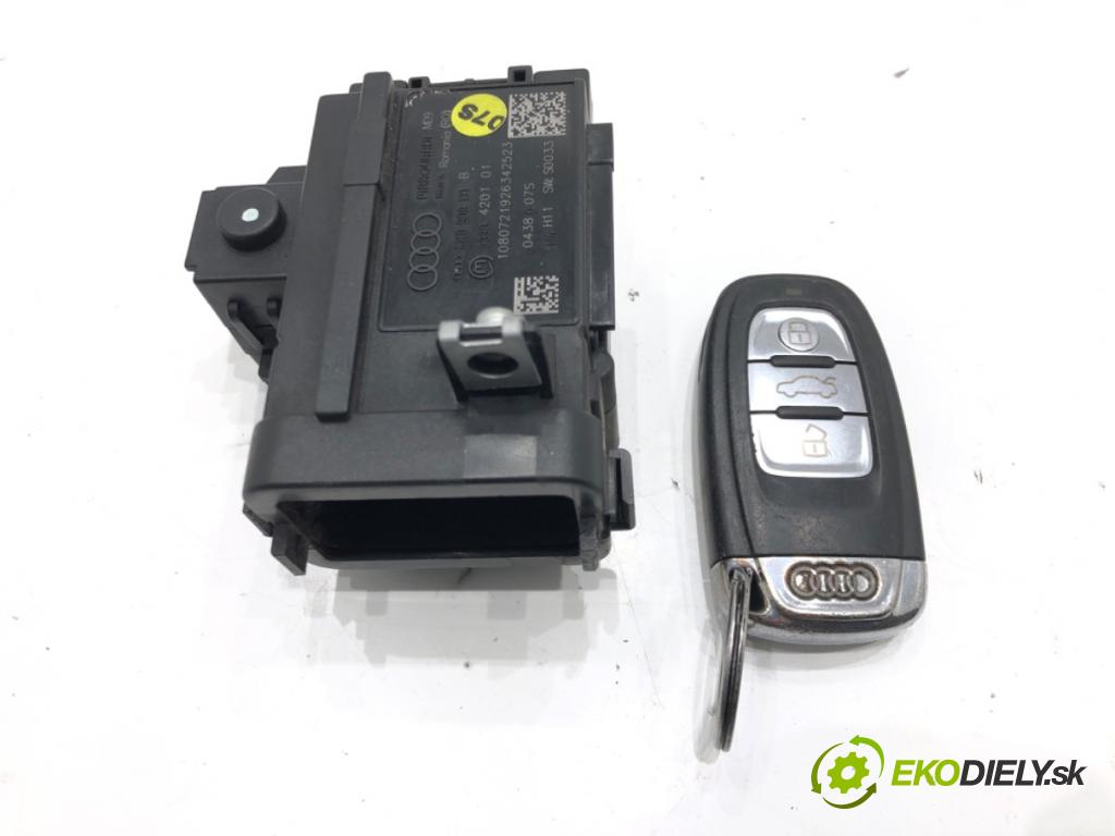 AUDI A5 (8T3) 2007 - 2017    3.0 TDI quattro 176 kW [240 KM] olej napędowy 2007 - 2012  spinačka 8K0909131B (Spínacie skrinky a kľúče)