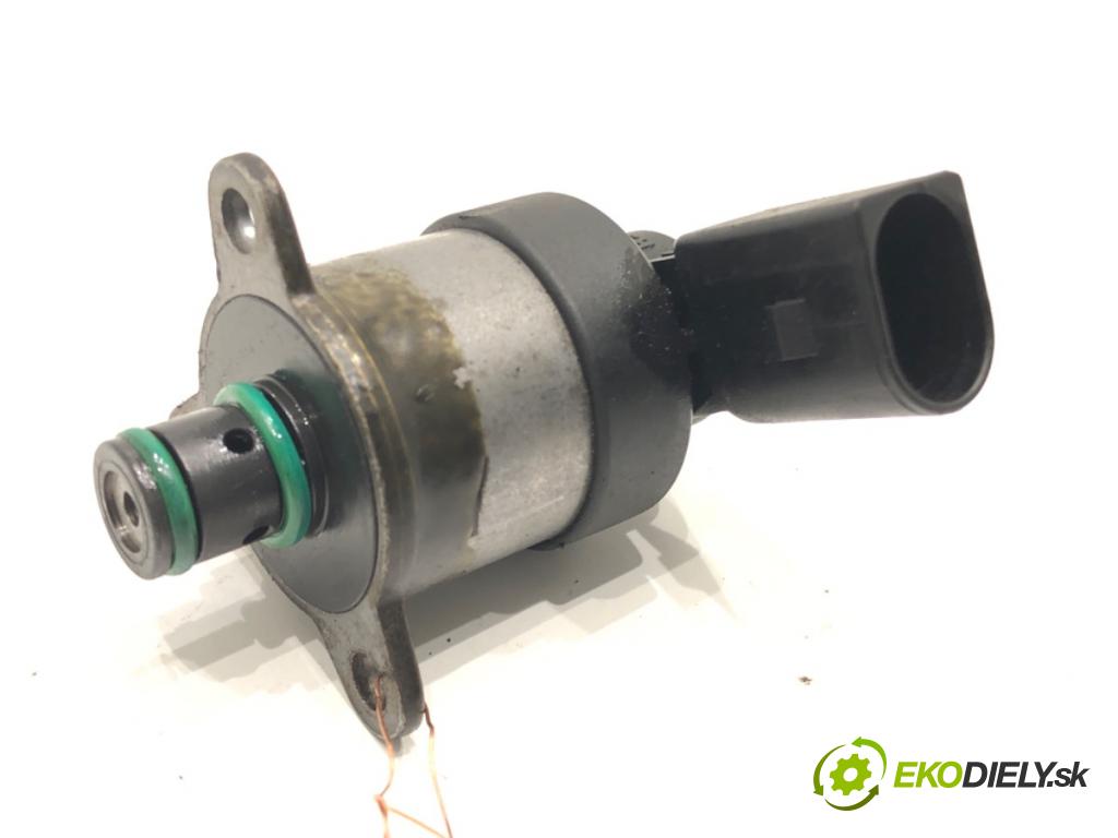 AUDI A5 (8T3) 2007 - 2017    3.0 TDI quattro 176 kW [240 KM] olej napędowy 2007 - 2012  Regulátor tlaku paliva 0928400572 (Ostatné)