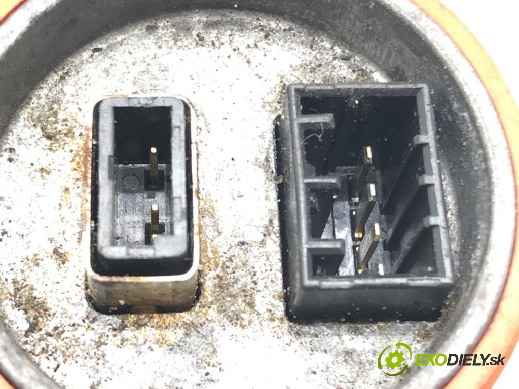 AUDI A5 (8T3) 2007 - 2017    3.0 TDI quattro 176 kW [240 KM] olej napędowy 2007 - 2012  Menič XENON 8K0941597 (Riadiace jednotky xenónu)