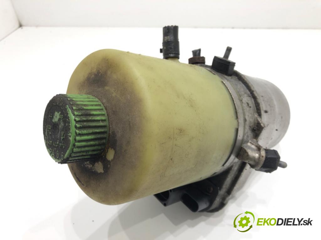 SKODA ROOMSTER (5J7) 2006 - 2015    1.2 51 kW [70 KM] benzyna 2007 - 2015  Pumpa servočerpadlo 6R0423156A (Servočerpadlá, pumpy riadenia)