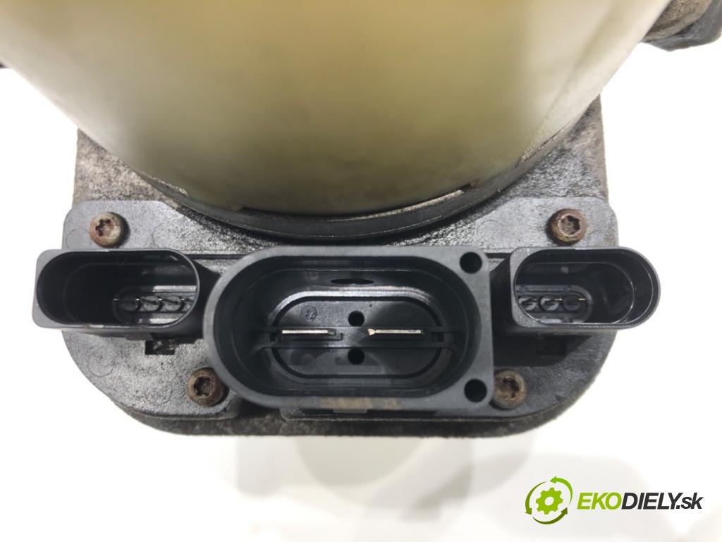 SKODA ROOMSTER (5J7) 2006 - 2015    1.2 51 kW [70 KM] benzyna 2007 - 2015  Pumpa servočerpadlo 6R0423156A (Servočerpadlá, pumpy riadenia)