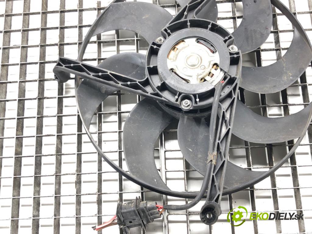 SKODA ROOMSTER (5J7) 2006 - 2015    1.2 51 kW [70 KM] benzyna 2007 - 2015  ventilátor chladiče  (Ventilátory)