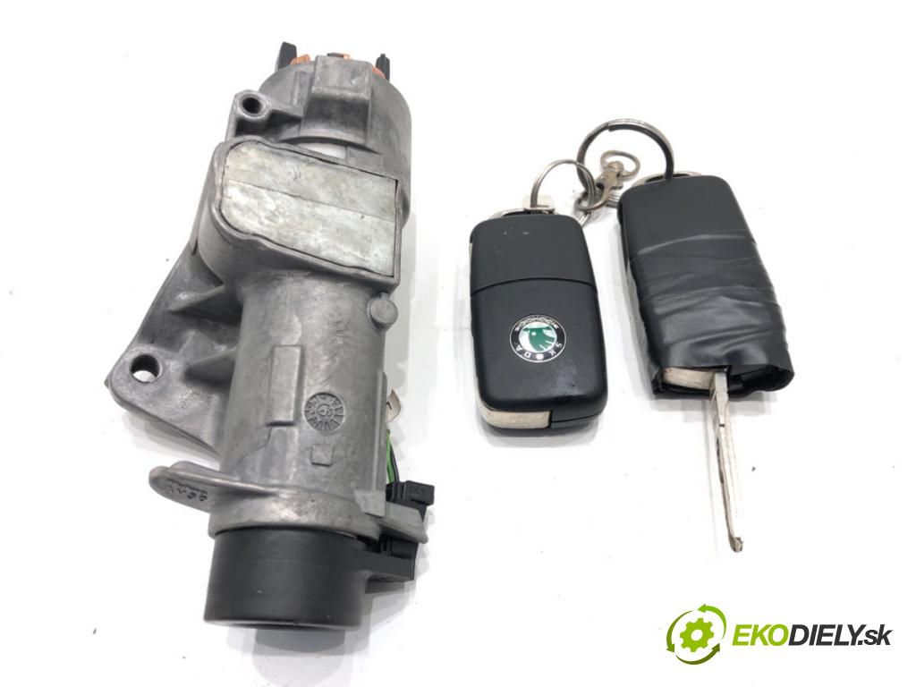 SKODA ROOMSTER (5J7) 2006 - 2015    1.2 51 kW [70 KM] benzyna 2007 - 2015  spinačka 4B0905851C (Spínacie skrinky a kľúče)